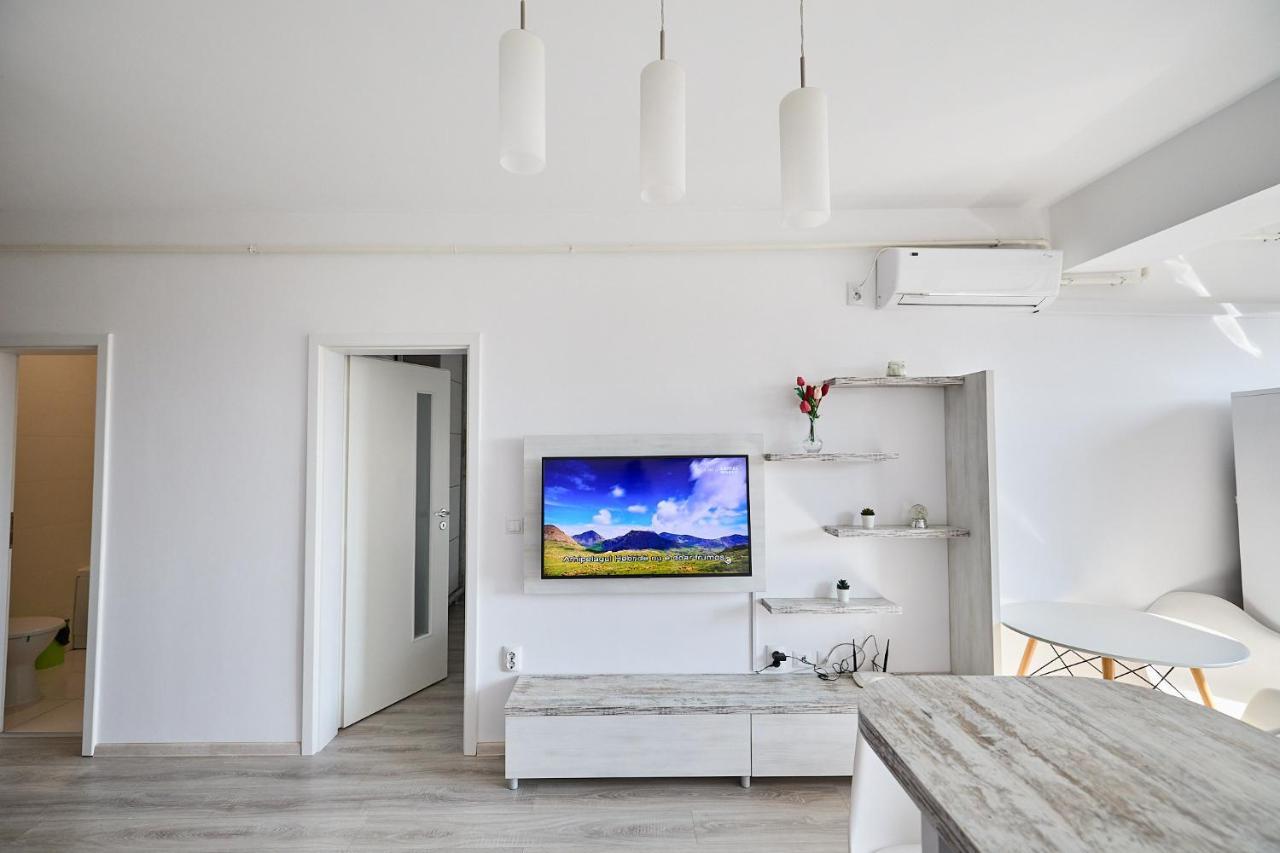 Alessandro Home 9 Luxury Centru Palas Mall Iasi Moldovei 30 Exteriör bild